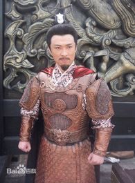 地雷英雄传政委的扮演者介绍、是谁演的？