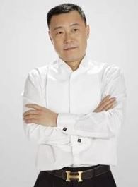 爱情进化论同事甲的扮演者介绍、是谁演的？