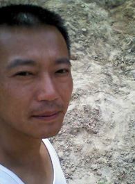 追光者刘主任的扮演者介绍、是谁演的？