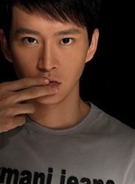 天涯客叶白衣的扮演者介绍、是谁演的？