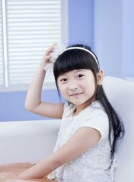 如果爱万思妙的扮演者介绍、是谁演的？