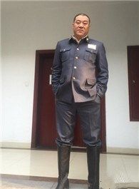 双探狗尿苔的扮演者介绍、是谁演的？