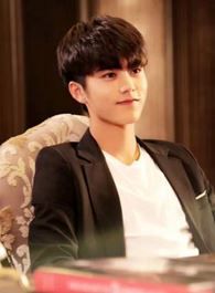 少主且慢行赵错的扮演者介绍、是谁演的？