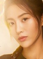 世界微尘里马依依的扮演者介绍、是谁演的？