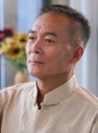 假日暖洋洋陈临春的扮演者介绍、是谁演的？