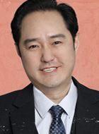 小敏家洪卫的扮演者介绍、是谁演的？