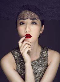 龙珠传奇容慧的扮演者介绍、是谁演的？