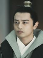 白发常坚的扮演者介绍、是谁演的？