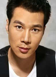 凤弈禁军统领的扮演者介绍、是谁演的？