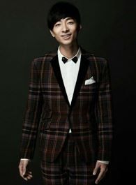 月上重火仲涛的扮演者介绍、是谁演的？