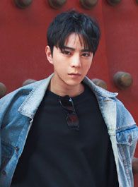 我的同桌又上热搜了赵明的扮演者介绍、是谁演的？