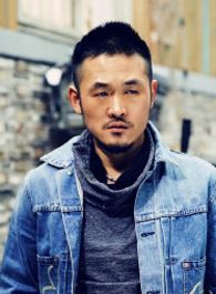 大年初一立春皮特陈的扮演者介绍、是谁演的？