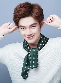 百炼成钢陈延年的扮演者介绍、是谁演的？