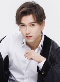 不能犯规的游戏克里斯/柯迪的扮演者介绍、是谁演的？