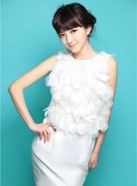 龙一你要怎样陈萱怡的扮演者介绍、是谁演的？