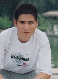 江河水欧阳健的扮演者介绍、是谁演的？