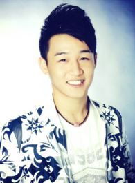 白色强人2司徒杰的扮演者介绍、是谁演的？