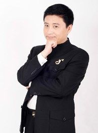 大约是爱天文社员甲的扮演者介绍、是谁演的？