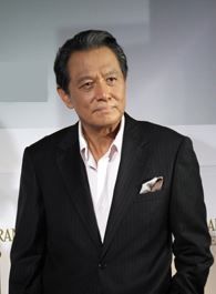 深夜食堂莫华的扮演者介绍、是谁演的？