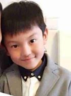 家和万事兴洪亮的扮演者介绍、是谁演的？