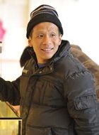 爹妈满院张万泉的扮演者介绍、是谁演的？