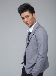 艳骨谢书贤的扮演者介绍、是谁演的？