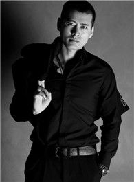 新边城浪子乐乐山的扮演者介绍、是谁演的？