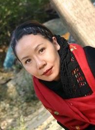 我在他乡挺好的林丽萍的扮演者介绍、是谁演的？