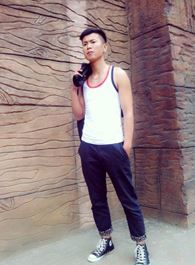 大约是爱天文社员乙的扮演者介绍、是谁演的？