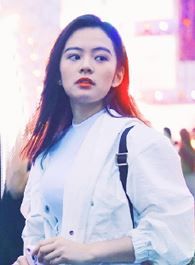 大约是爱薛姿的扮演者介绍、是谁演的？