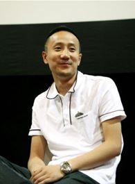 我在他乡挺好的胡广言的扮演者介绍、是谁演的？