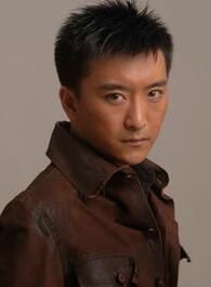 她很漂亮艺术家的扮演者介绍、是谁演的？