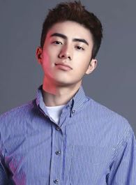 旋风魔术师丁超群的扮演者介绍、是谁演的？