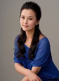 你是人间理想刘晓的扮演者介绍、是谁演的？