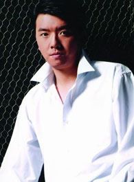 原来你还在这里高中班主任的扮演者介绍、是谁演的？