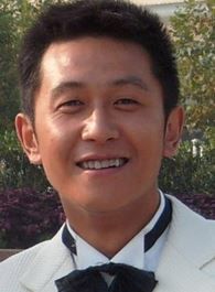 东四牌楼东溥仪的扮演者介绍、是谁演的？