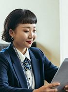 没有工作的一年何雨的扮演者介绍、是谁演的？