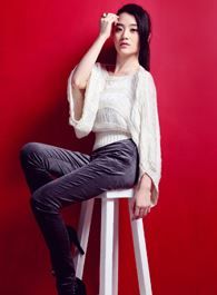 理想照耀中国乘务员的扮演者介绍、是谁演的？