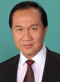 狮子山下的故事甄建华的扮演者介绍、是谁演的？