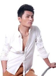 两个女人的战争小王的扮演者介绍、是谁演的？