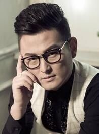 老虎队笑面虎的扮演者介绍、是谁演的？