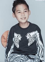 繁星四月5岁简易的扮演者介绍、是谁演的？