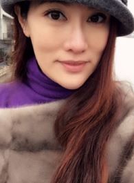 七月与安生舅妈的扮演者介绍、是谁演的？