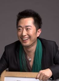 幸福照相馆洗印老板的扮演者介绍、是谁演的？