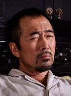 大世界何根生的扮演者介绍、是谁演的？