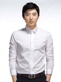 我们的千阙歌韩启明的扮演者介绍、是谁演的？