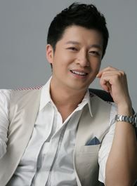 幕后之王谢灵的扮演者介绍、是谁演的？