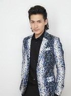 蔷薇的战争江城的扮演者介绍、是谁演的？