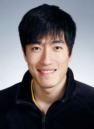 小镇大法官停车场保安的扮演者介绍、是谁演的？