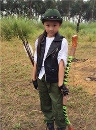 煮妇神探小青的扮演者介绍、是谁演的？